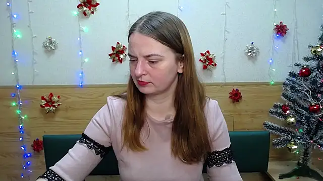 Snapshot of FreyaDak chatting on January 7, 5:53 pm FreyaDak online show from January 7, 5:53 pm