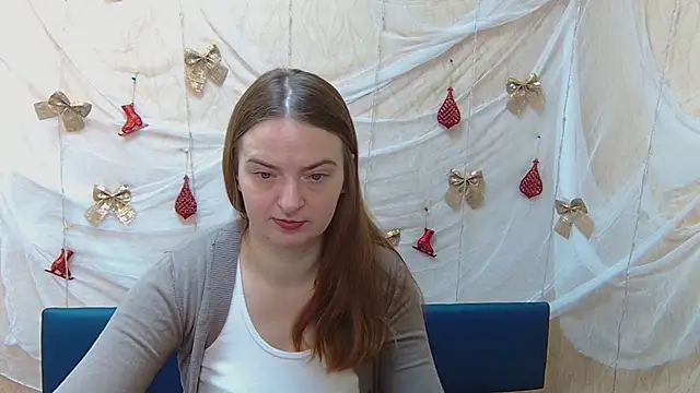 Snapshot of FreyaDak chatting on January 11, 6:14 am FreyaDak online show from January 11, 6:14 am