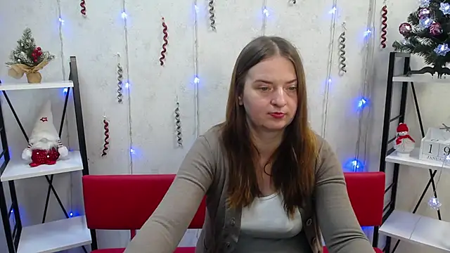 Snapshot of FreyaDak chatting on January 19, 9:11 am FreyaDak online show from January 19, 9:11 am