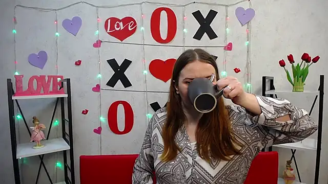 Snapshot of FreyaDak chatting on January 30, 11:55 pm FreyaDak online show from January 30, 11:55 pm