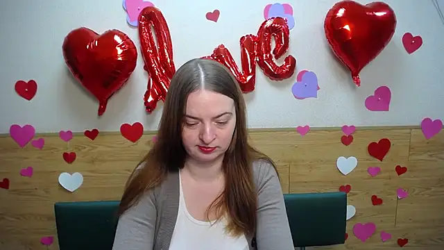 Snapshot of FreyaDak chatting on February 9, 11:58 am FreyaDak online show from February 9, 11:58 am