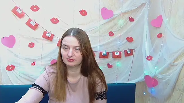 Snapshot of FreyaDak chatting on February 17, 9:08 pm FreyaDak online show from February 17, 9:08 pm