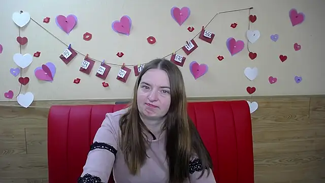 Snapshot of FreyaDak chatting on February 21, 9:00 pm FreyaDak online show from February 21, 9:00 pm