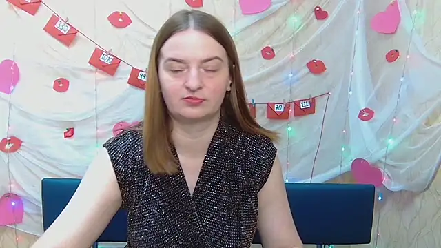 Snapshot of FreyaDak chatting on March 10, 6:01 pm FreyaDak online show from March 10, 6:01 pm