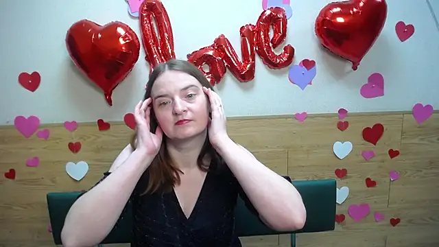 Snapshot of FreyaDak chatting on March 22, 12:04 pm FreyaDak online show from March 22, 12:04 pm