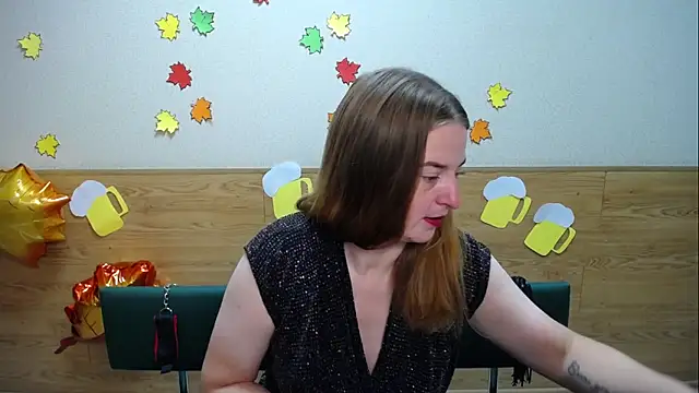 Snapshot of FreyaDak chatting on September 21, 5:09 am FreyaDak online show from September 21, 5:09 am