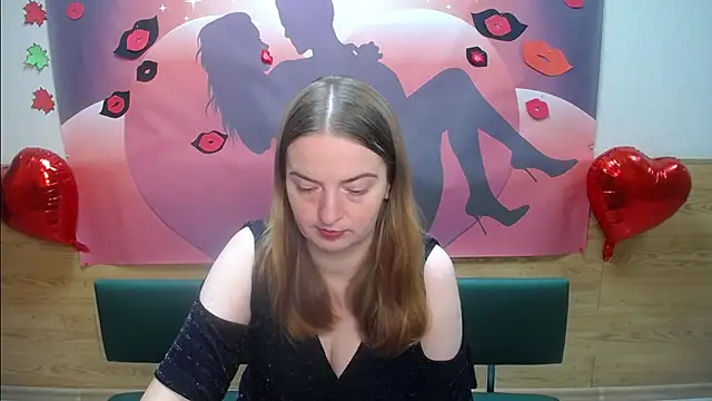 Snapshot of FreyaDak chatting on October 5, 5:06 am FreyaDak online show from October 5, 5:06 am