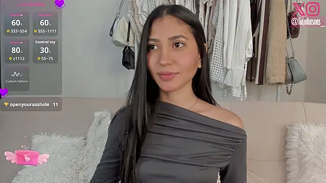 Snapshot of Sweetnaughtygirl_ chatting on March 3, 2:18 am Sweetnaughtygirl online show from March 3, 2:18 am