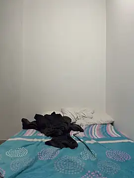 Snapshot of Sweetnaughtygirl_ chatting on March 8, 2:32 pm Sweetnaughtygirl online show from March 8, 2:32 pm