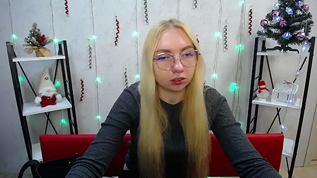 BeatriceFly online show from January 11, 6:14 am