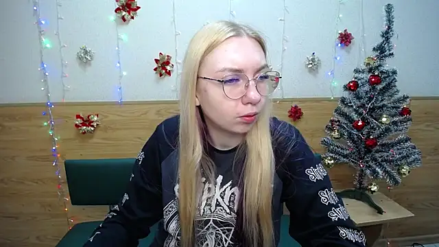 BeatriceFly online show from January 19, 6:09 am