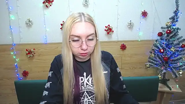 BeatriceFly online show from January 20, 6:21 am