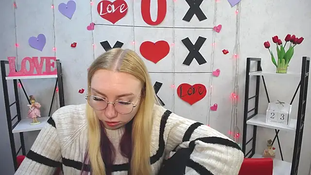 BeatriceFly online show from January 23, 7:11 am