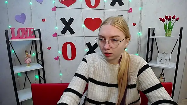 BeatriceFly online show from February 23, 6:07 am