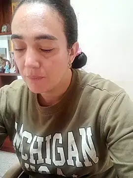 skayhot  online show from October 25, 2:13 pm