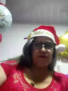 Edged Hot69 online show from December 17, 3:28 pm