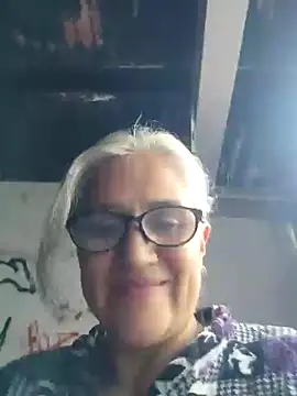 Edged Hot69 online show from December 18, 12:40 pm