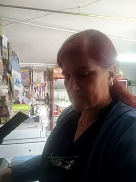 Edged Hot69 online show from February 14, 4:52 pm