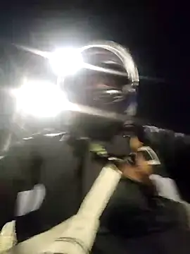 Edged Hot69 online show from February 28, 10:20 am