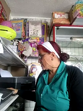 Edged Hot69 online show from March 4, 3:04 pm