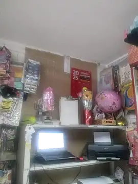 Edged Hot69 online show from October 22, 8:30 pm