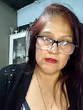 Edged Hot69 online show from November 16, 9:31 pm