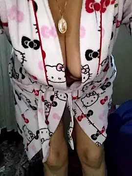 Edged Hot69 online show from November 22, 9:52 am