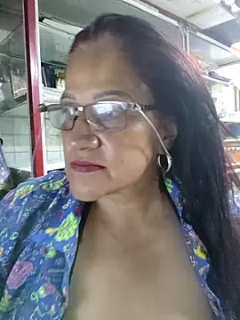 Edged Hot69 online show from February 20, 11:49 pm