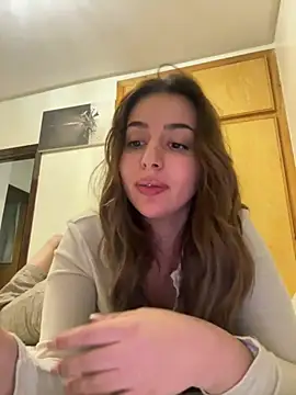 Snapshot of Hot_malak chatting on May 3, 9:32 pm Hot malak online show from May 3, 9:32 pm