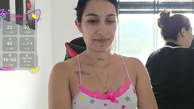 tammyandrade  online show from June 9, 11:55 am