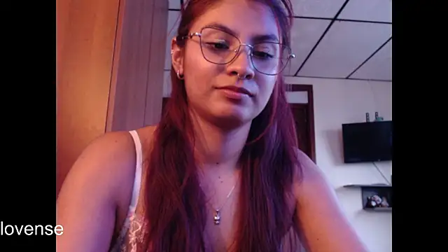 hanna beili online show from April 30, 8:57 pm