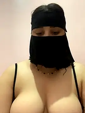 Snapshot of Miss-Soka chatting on December 7, 5:26 am Miss-Soka online show from December 7, 5:26 am