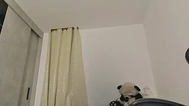 miss valery2 online show from May 20, 5:46 am