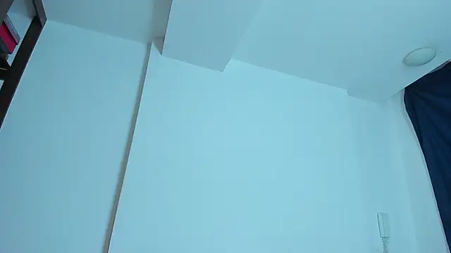 Snapshot of emiily15__ chatting on January 31, 8:43 pm emiily15 online show from January 31, 8:43 pm