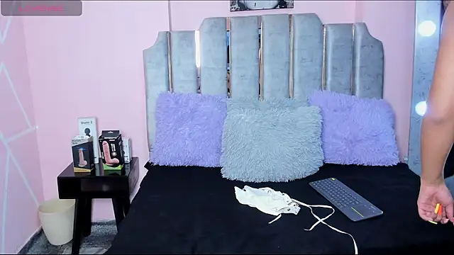 karol noa online show from February 25, 3:31 am