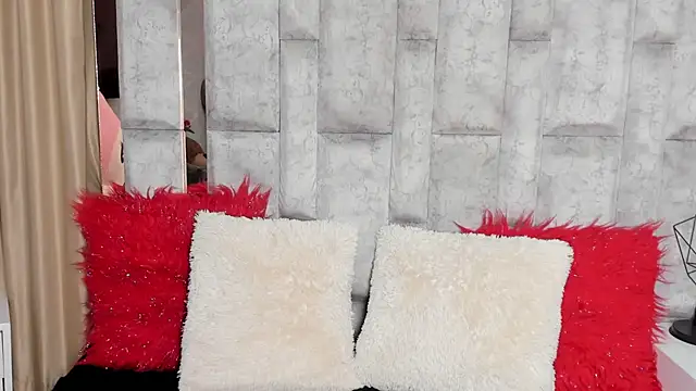 karol noa online show from October 25, 11:40 am