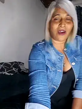 Goodgirlsue 77 online show from June 4, 4:35 pm