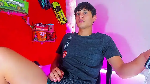 LilOwen  online show from October 2, 7:32 pm