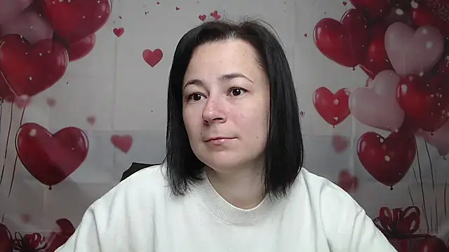 Snapshot of MarieSho chatting on April 17, 6:16 am MarieSho online show from April 17, 6:16 am