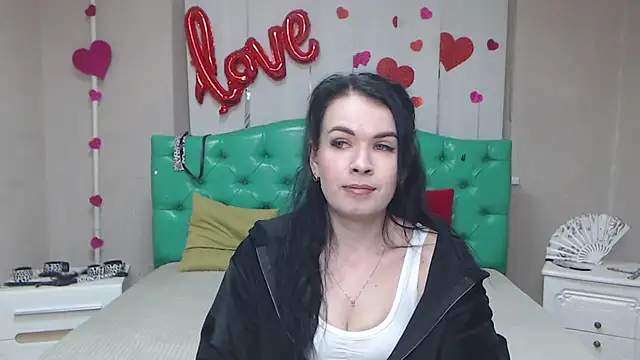 JasmineKouch online show from March 28, 6:51 pm