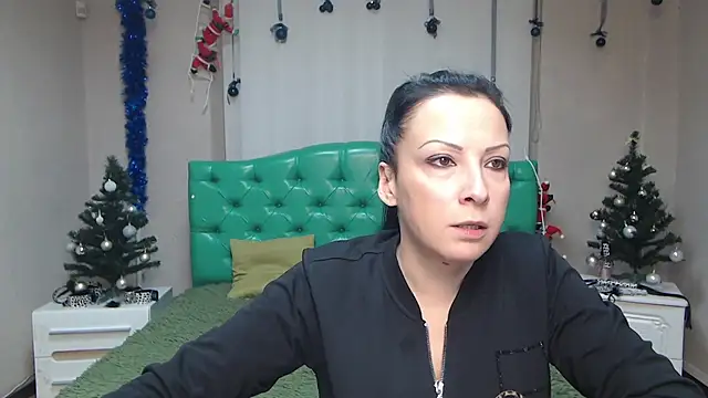 ElizabethSho online show from January 18, 6:32 pm