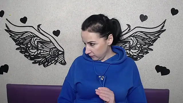 ElizabethSho online show from November 19, 6:08 pm