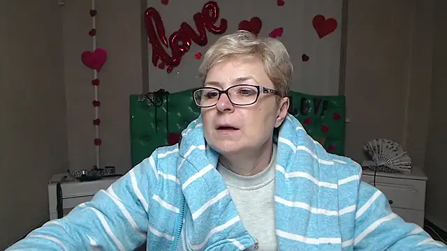 Snapshot of EmiliaGree chatting on January 15, 7:06 pm EmiliaGree online show from January 15, 7:06 pm