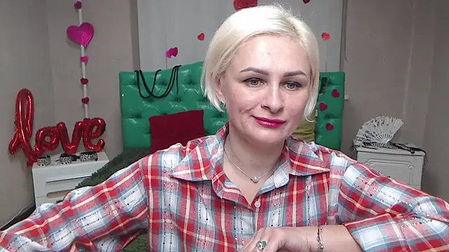 OliviaHorst online show from November 22, 6:18 pm