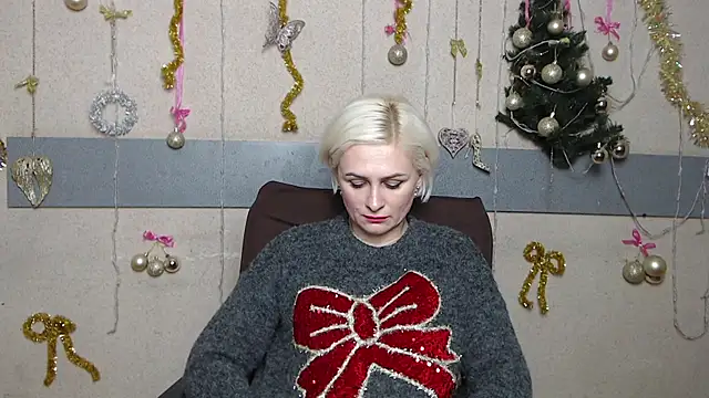 OliviaHorst online show from December 14, 6:23 pm