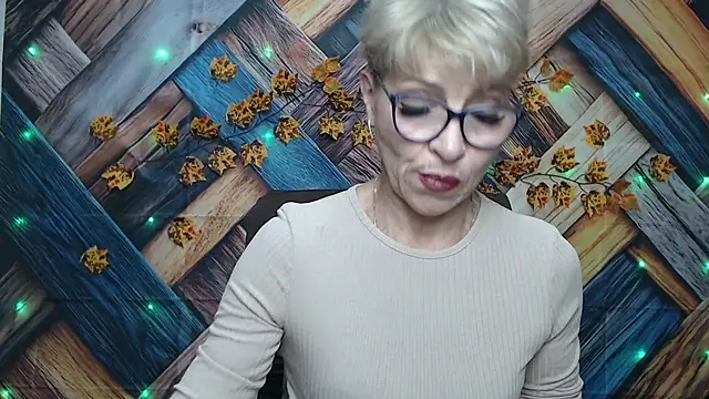 EllaBonito online show from December 1, 6:29 am