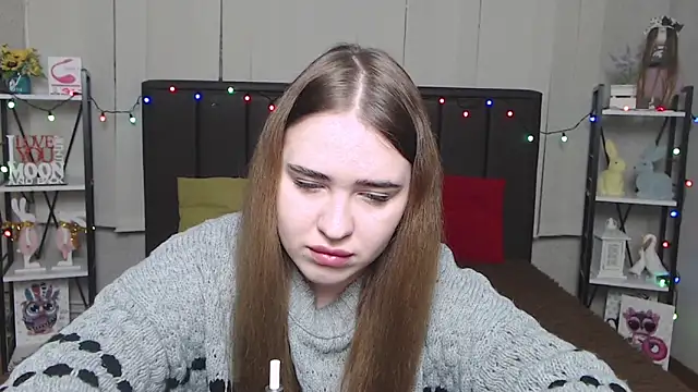 LauraHlot online show from January 18, 6:53 pm