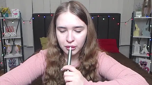 LauraHlot online show from January 22, 6:31 pm