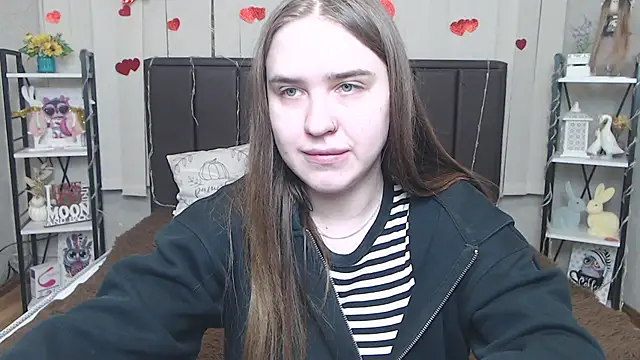 LauraHlot online show from May 31, 6:09 pm