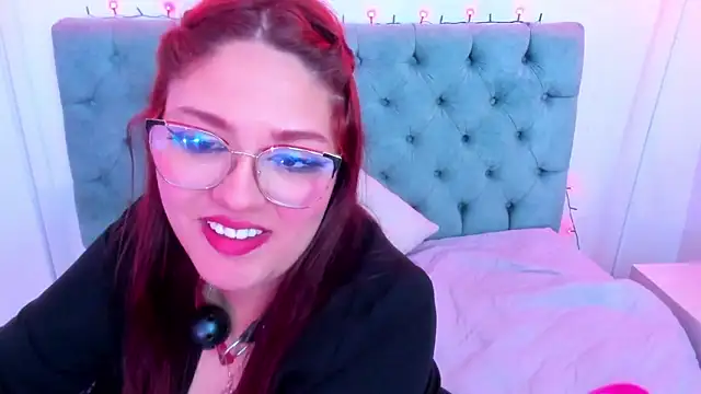 Snapshot of Camiila_Osorio chatting on January 25, 7:17 am Camiila Osorio online show from January 25, 7:17 am